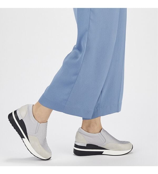 ルフラン（ルフラン）の「きれいめコーデにも合う４Ｅきらめきヒールアップスニーカー（スニーカー）」｜詳細画像