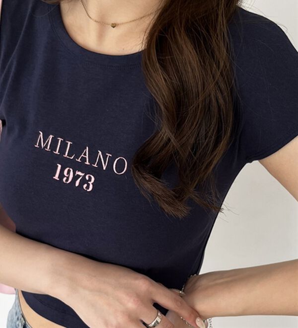 GeeRA（ジーラ）の「刺しゅうロゴコンパクトＴシャツ（カットソー）」｜詳細画像