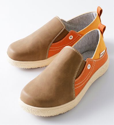 BELLUNA（ベルーナ）の「＜ｍｏｚ＞踵踏める２ＷＡＹスリッポン（スリッポン）」