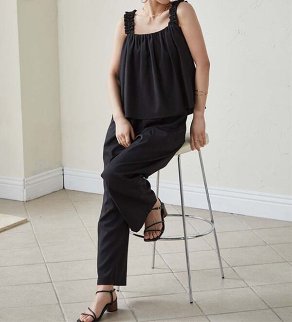 RANAN（ラナン）の「フリルデザインキャミセットアップ（ワイドパンツ・ガウチョ）」｜詳細画像