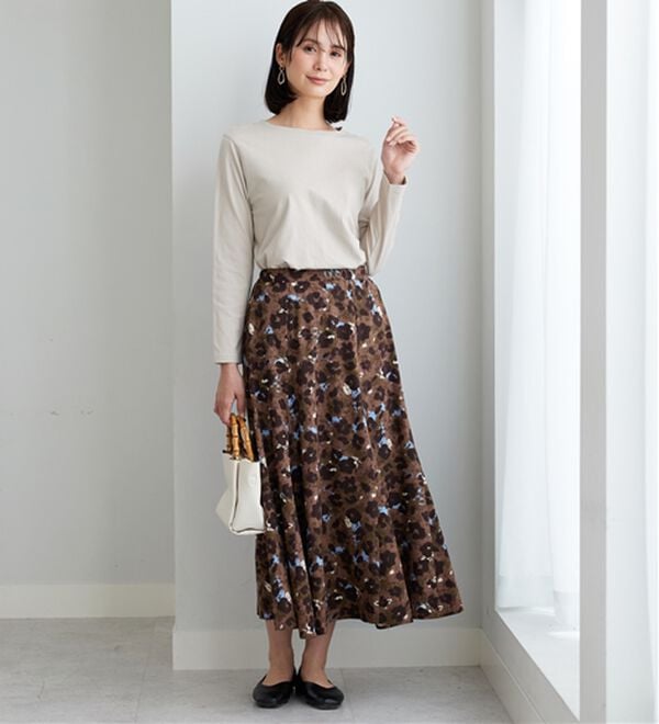 BELLUNA（ベルーナ）の「綿１００％大人顔サマ見えプルオーバー（カットソー）」｜詳細画像