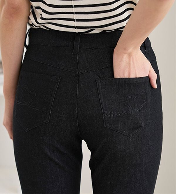 BELLUNA（ベルーナ）の「ヒンヤリ冷感！ライトオンスジーンズ（フルレングスパンツ）」｜詳細画像