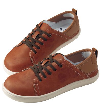 BELLUNA（ベルーナ）の「＜ペコポン＞踵ふんでもポンっと元に戻る便利スニーカー（スニーカー）」