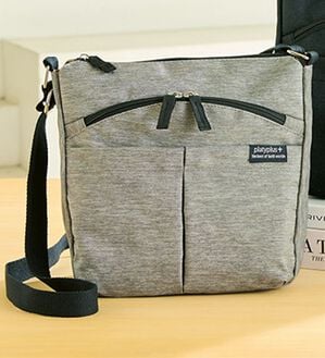 BELLUNA（ベルーナ）の「軽量縦型杢調ショルダーバッグ（ショルダーバッグ）」｜グレー