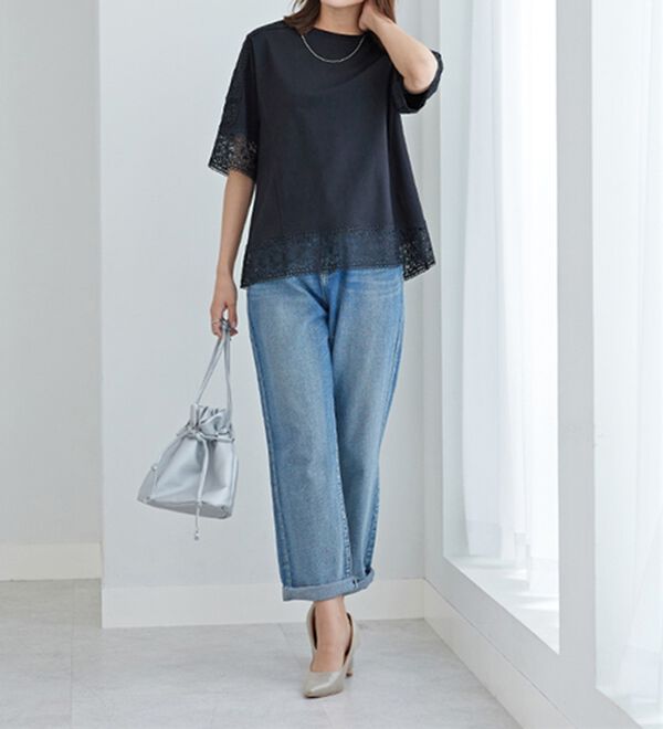 BELLUNA（ベルーナ）の「リーフ柄レース使いプルオーバー（カットソー）」｜詳細画像