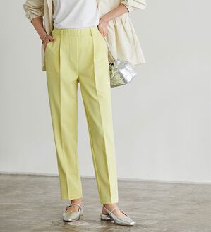 Pierrot（ピエロ）の「【選べる丈】高見えゆるテーパードパンツ（フルレングスパンツ）」｜ライトイエロー