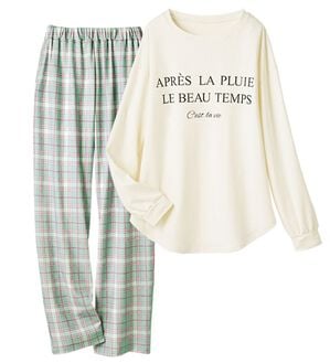 LAVIENNE（ラヴィエンヌ）の「綿１００％スムース素材ロゴ使いパジャマ（パジャマ・ルームウェア）」｜オフホワイト&times;グレー系