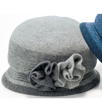 BELLUNA（ベルーナ）の「バスクウール混サイドポイントクロッシェ（帽子）」