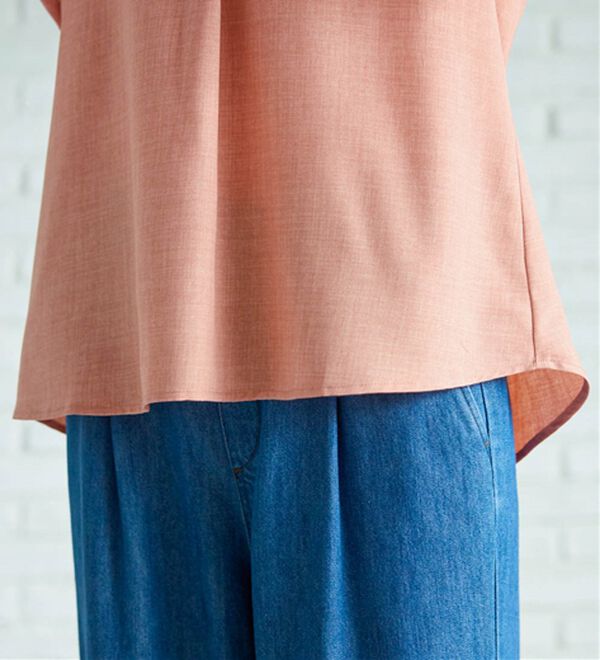 BELLUNA（ベルーナ）の「麻調合繊パール付タックデザインブラウス（ブラウス）」｜詳細画像