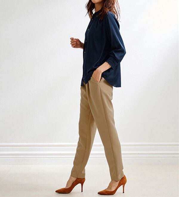 RANAN（ラナン）の「【選べる股下】美脚シルエットタックパンツ（股下６１・６５ｃｍ）（フルレングスパンツ）」｜詳細画像