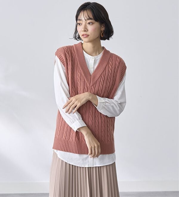 BELLUNA（ベルーナ）の「ニットベストアンサンブル（ベスト）」｜詳細画像