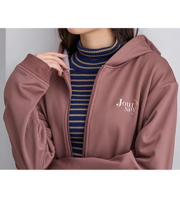 BELLUNA（ベルーナ）の「【ミニバッグ付】腰まであったか！軽量防風パーカー（ブルゾン）」｜詳細画像