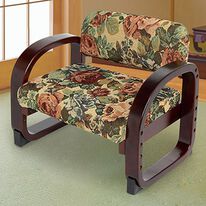 「思いやり座敷椅子（シニア・生活サポート）」