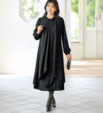 BELLUNA（ベルーナ）の「洗える！ゆったりフォーマルワンピース（ブラックフォーマル（喪服・礼服））」