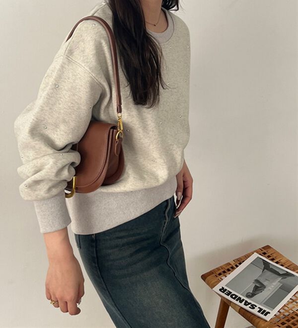 GeeRA（ジーラ）の「スタッズスウェット（トレーナー・スウェット）」｜詳細画像