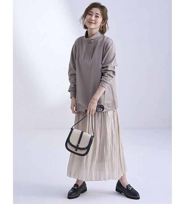 BELLUNA（ベルーナ）の「サイドジップスタンド衿プルオーバー（カットソー）」｜詳細画像