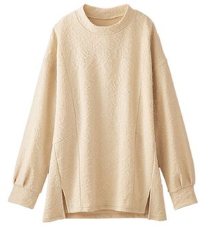 BELLUNA（ベルーナ）の「花柄ふくれジャカード切替プルオーバー（カットソー）」｜アイボリー