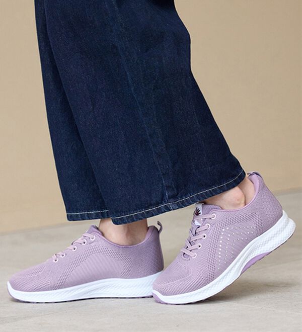 BELLUNA（ベルーナ）の「手を使わずに履けるニットスニーカー（スニーカー）」｜詳細画像