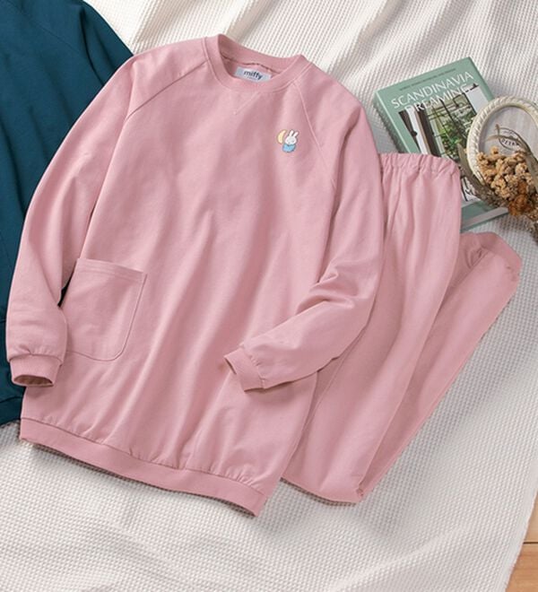 「ミッフィーが可愛いスウェットパジャマ（パジャマ・ルームウェア）」｜グレイッシュピンク