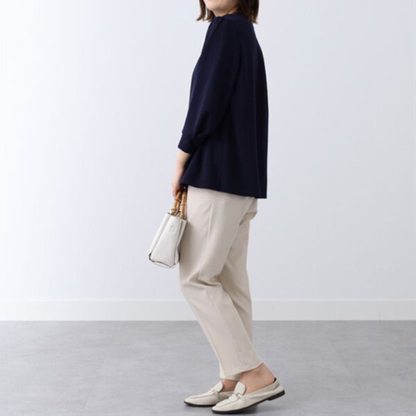 BELLUNA（ベルーナ）の「カットジョーゼット素材パール使いブラウス（ブラウス）」｜詳細画像