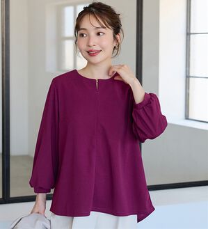 BELLUNA（ベルーナ）の「きれい見えジョーゼット素材ホック使いＴブラウス（ブラウス）」｜ラズベリー