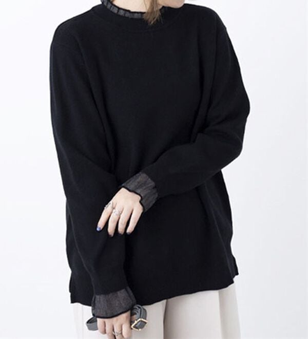 BELLUNA（ベルーナ）の「衿＆袖シアーニット使いプルオーバー（ニット・セーター）」｜黒