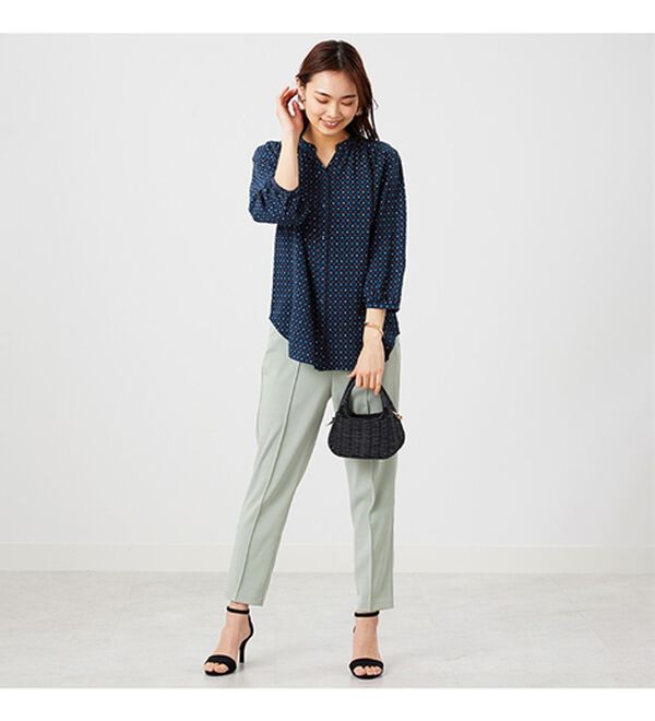 BELLUNA（ベルーナ）の「レーヨン素材ギャザーデザインブラウス（ブラウス）」｜詳細画像