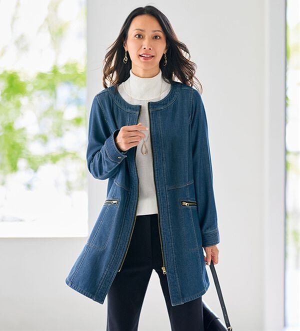 BELLUNA（ベルーナ）の「デニムボンディングノーカラーデザインコート（ハーフコート）」｜インディゴ