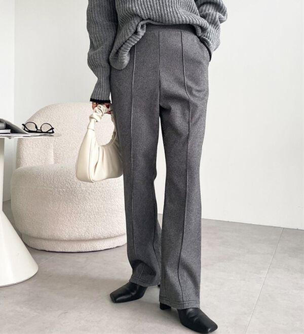 GeeRA（ジーラ）の「ウールライクピンタックストレートパンツ（ワイドパンツ・ガウチョ）」｜詳細画像