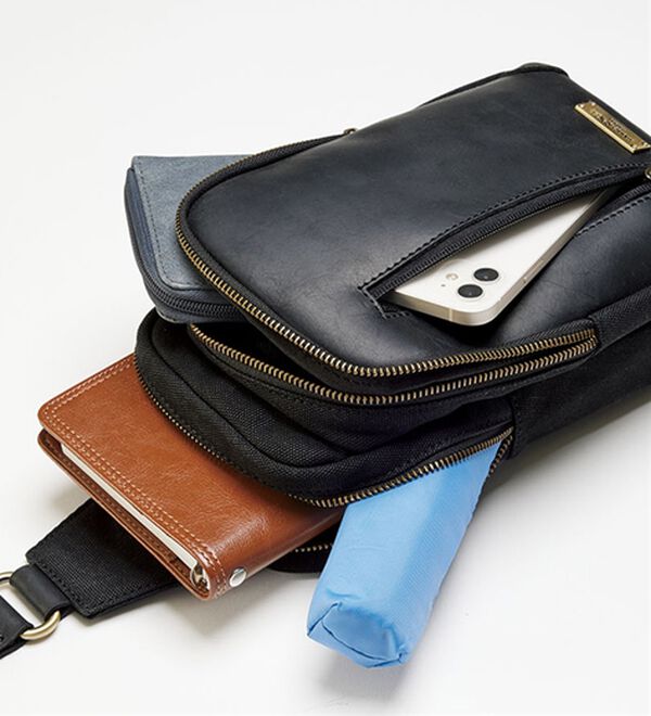 「＜モンテスピガ＞ワックスコットン&times;オイルレザーボディ（メンズボディバッグ・ウエストポーチ）」｜詳細画像