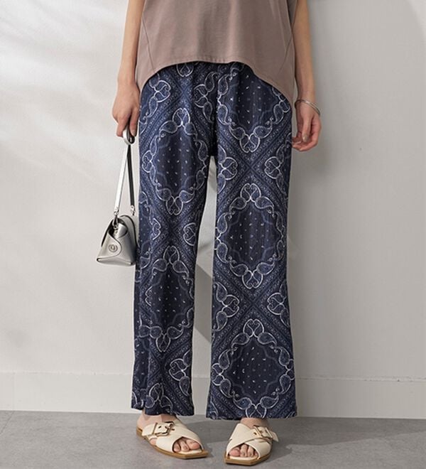 BELLUNA（ベルーナ）の「楊柳サラサラ素材プリントイージーパンツ（フルレングスパンツ）」｜詳細画像