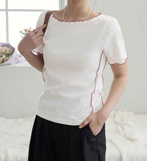 CHAN ME（チャンミ）の「配色ボートネックメロートップス（Tシャツ）」｜詳細画像