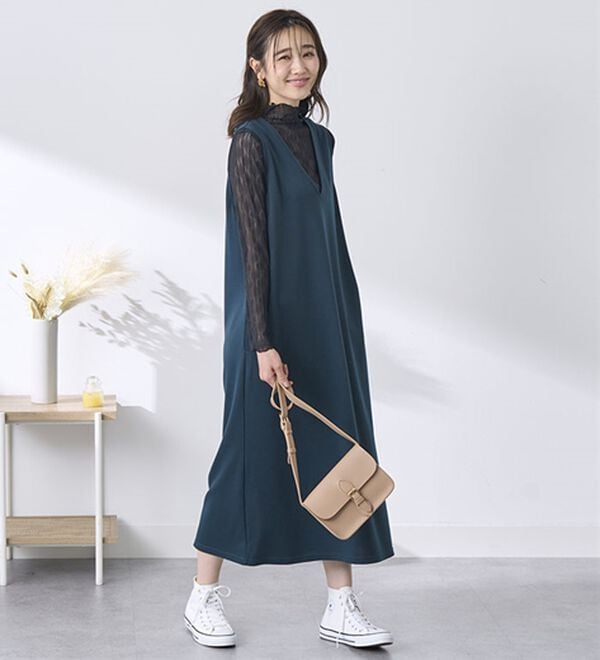 BELLUNA（ベルーナ）の「波柄立体ジャカードシアーインナー（カットソー）」｜詳細画像