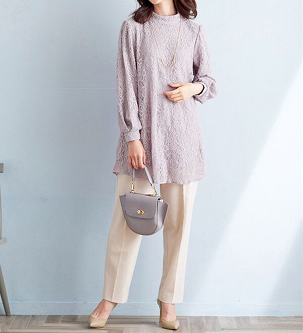 BELLUNA（ベルーナ）の「【一枚でエレガント！】ふんわり総レーススタンド衿チュニック（チュニック）」｜詳細画像