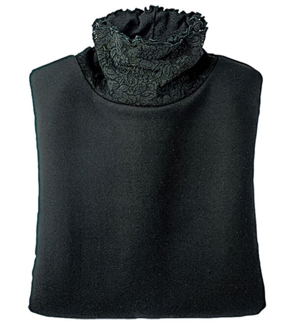 BELLUNA（ベルーナ）の「レースなのにチクチクしにくい吸湿発熱プルオーバー（カットソー）」｜黒