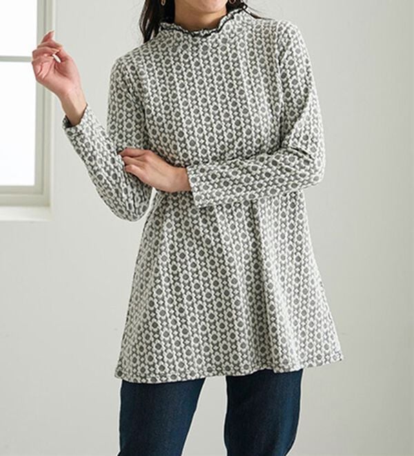 BELLUNA（ベルーナ）の「華やかふくれジャカードチュニック（チュニック）」｜詳細画像