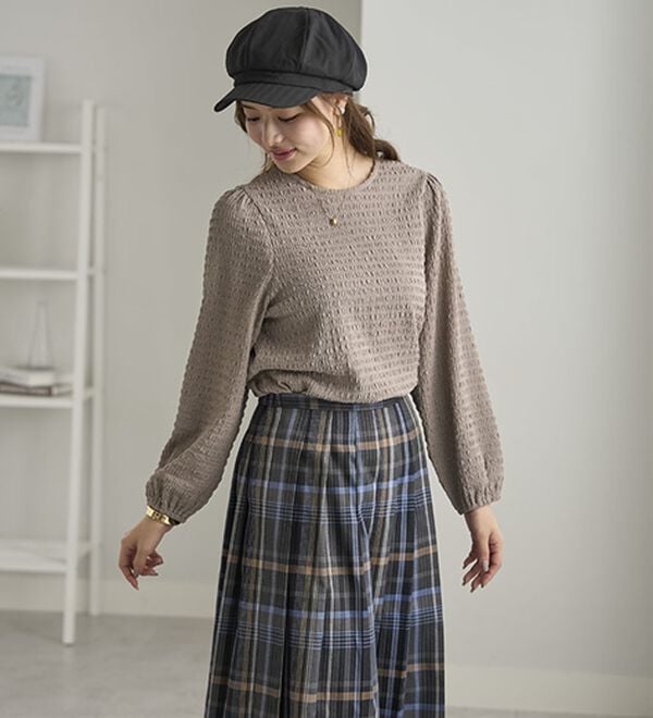 BELLUNA（ベルーナ）の「ふくれジャカードパフブラウス（ブラウス）」｜詳細画像