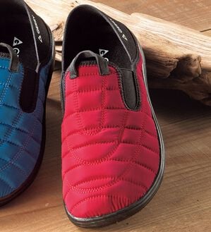 「＜ジェリー＞ゆったり履ける！モックシューズ（メンズスニーカー）」｜レッド