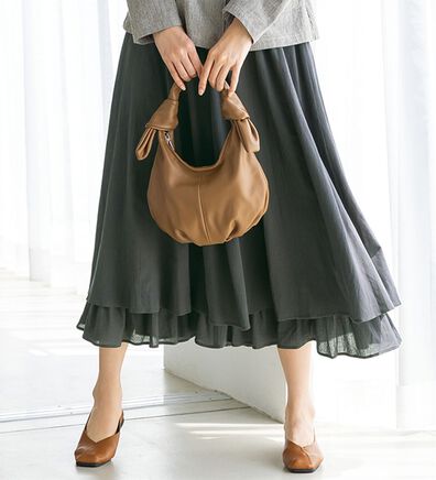 BELLUNA（ベルーナ）の「春のスカートコーデ　柔らか綿のロングフレアースカート（ロングスカート）」