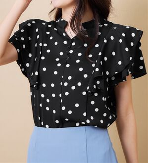 alotta（アロッタ）の「フリルデザインブラウス（ブラウス）」｜ブラック系