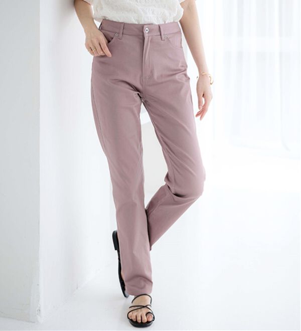 BELLUNA（ベルーナ）の「サラリ速乾！綿サテンストレッチカラーパンツ（フルレングスパンツ）」｜詳細画像