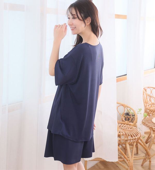 A HAPPY MARILYN（アハッピーマリリン）の「【Ｌ～８Ｌ】タイプが選べる！さらっとろルームウェアセット（パジャマ・ルームウェア）」｜詳細画像