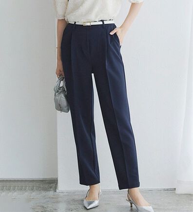 Pierrot（ピエロ）の「【選べる丈】高見えゆるテーパードパンツ（フルレングスパンツ）」