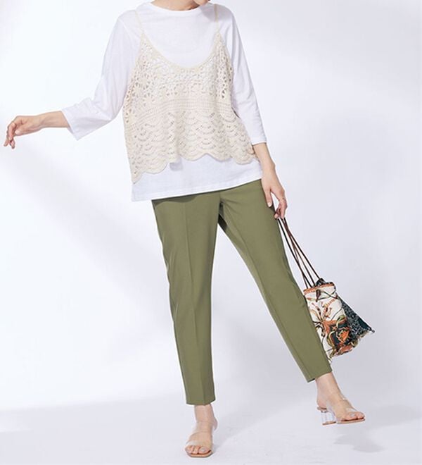 BELLUNA（ベルーナ）の「サラサラ美脚テーパードパンツ（テーパードパンツ）」｜詳細画像