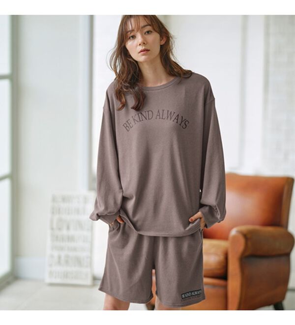 「スウェットロゴプルオーバー＆ハーフパンツセット（パジャマ・ルームウェア）」｜詳細画像