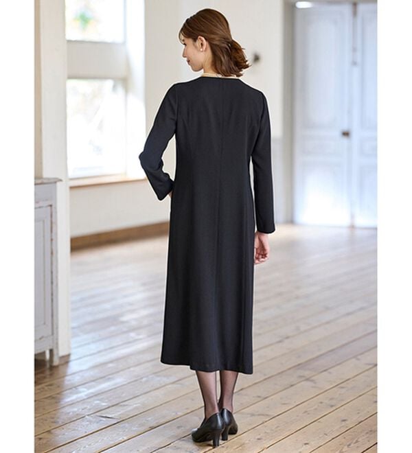 BELLUNA（ベルーナ）の「洗える！ケープボレロ付ワンピースアンサンブル（ブラックフォーマル（喪服・礼服））」｜詳細画像