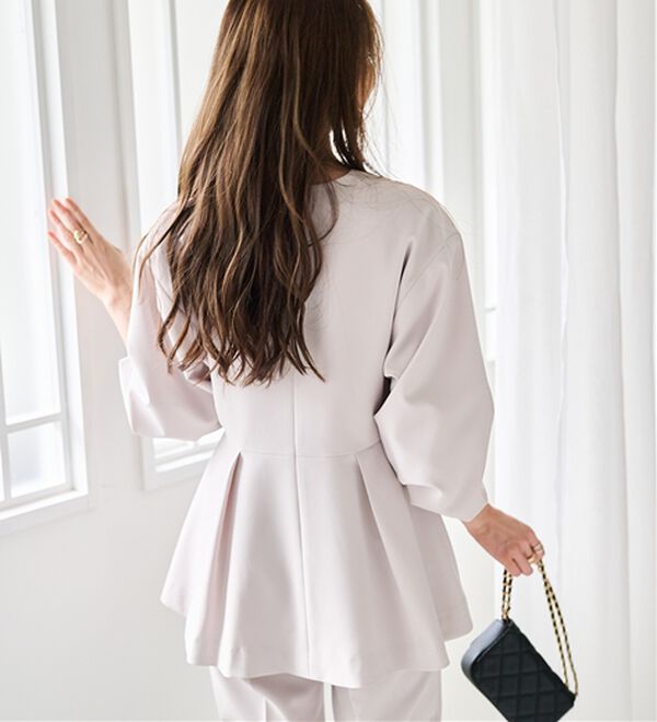 RANAN（ラナン）の「【２点セット】Ｖネックペプラムセットアップ（パンツスーツ）」｜詳細画像