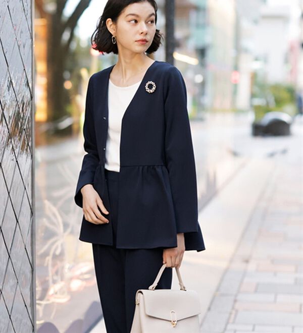 GeeRA（ジーラ）の「【2点セット】ペプラムジャケットセットアップスーツ（パンツスーツ）」｜詳細画像