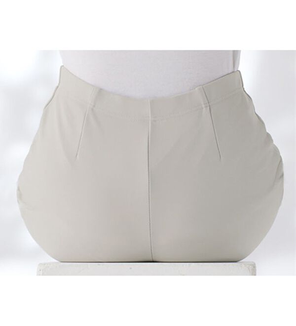 BELLUNA（ベルーナ）の「日本製抗菌防臭ハイテンションストレートパンツ（フルレングスパンツ）」｜詳細画像