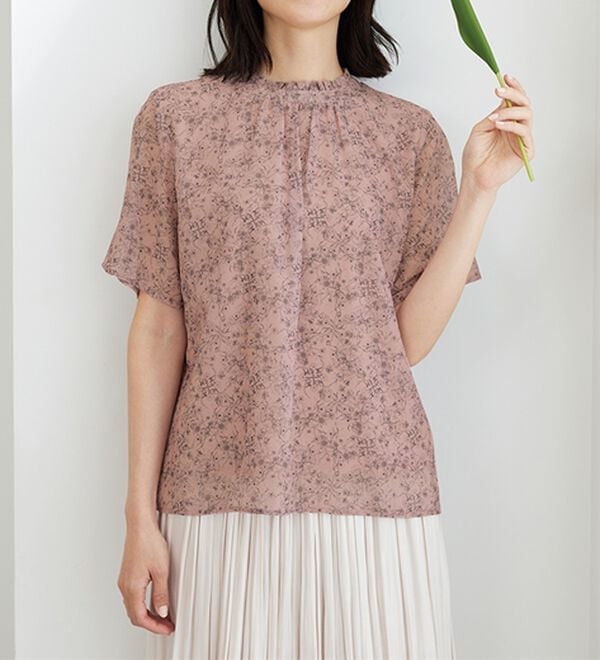 BELLUNA（ベルーナ）の「〈日比谷花壇〉フリル衿シフォンブラウス（ブラウス）」｜詳細画像